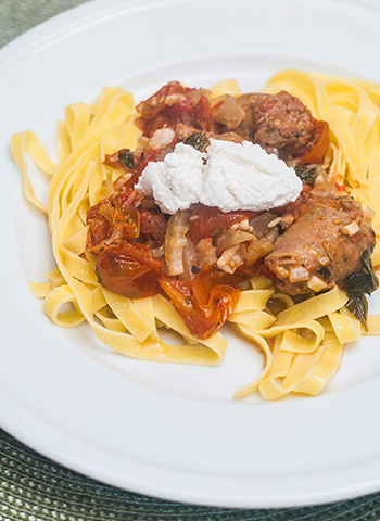 Receita: Tagliatelle com linguiça italiana e ricota | Cozinha do João