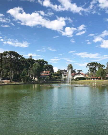 Lago Joaquina Rita Bier, Gramado | Cozinha do João