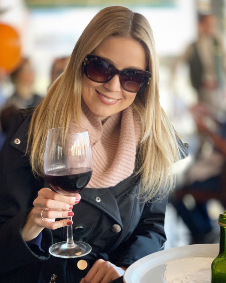 Amanda e seu vinho! | Cozinha do João