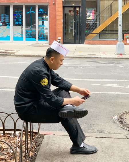 Cozinheiro tirando um time off no Chelsea | Cozinha do João